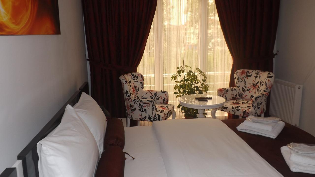 بارتين Sindoma Hotel الغرفة الصورة